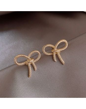 Minimal Gold Knot Studs, Bow Knot Earrings, Ribbon Earrings | D3043